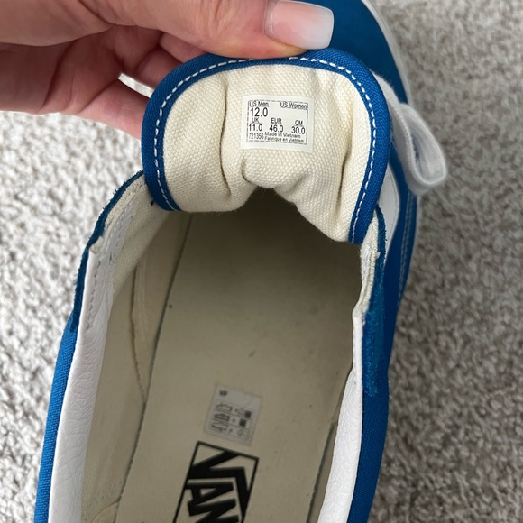 Men’s Blue Vans - Picture 5 of 5
